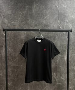 AMI Heart Logo Red T-Shirt Black