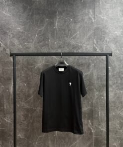 AMI Heart Logo White T-Shirt Black