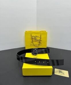 Burberry Black Riem
